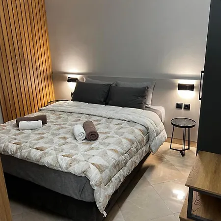 Hotel Rooms-fine Living