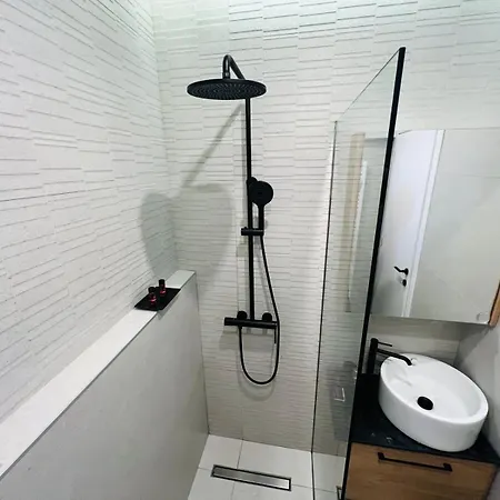 Rooms-fine Living *