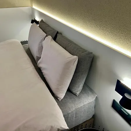 Rooms-fine Living 호텔 Vevi