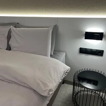 Rooms-fine Living * Vevi