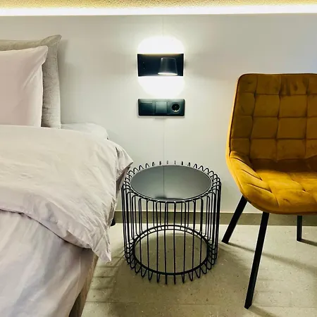 Rooms-fine Living