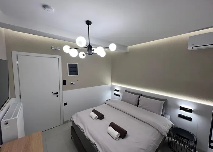 Hotel Rooms-fine Living